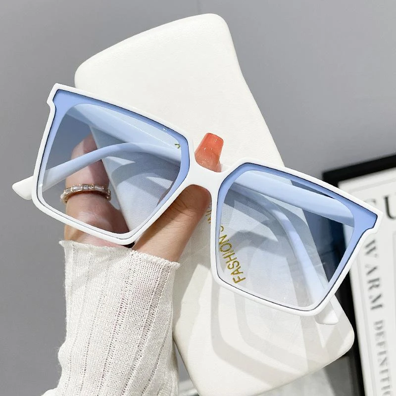 GMLV Polarized Sunglasses - Trendy Design for Men and Women