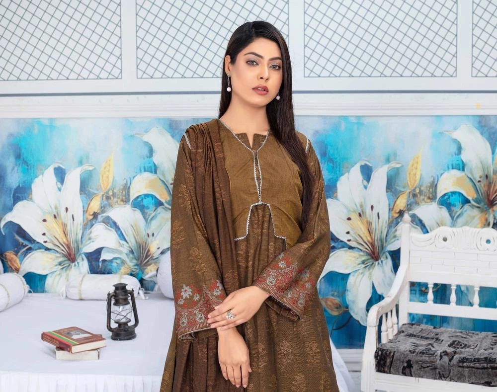 Unstitched 3pc Jacquard Lawn Suit