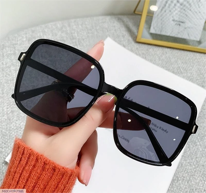 New Square Frame Sunglasses - Unisex Anti-UV Protection