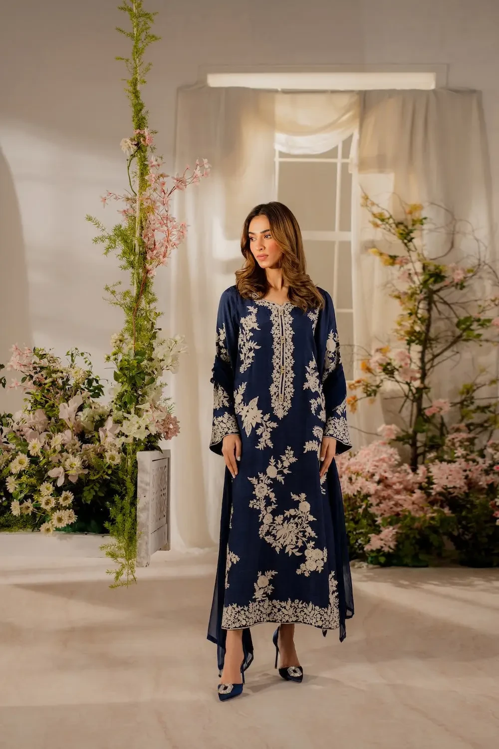 Women’s 3-Piece Stitched Linen Embroidered Suit Blue