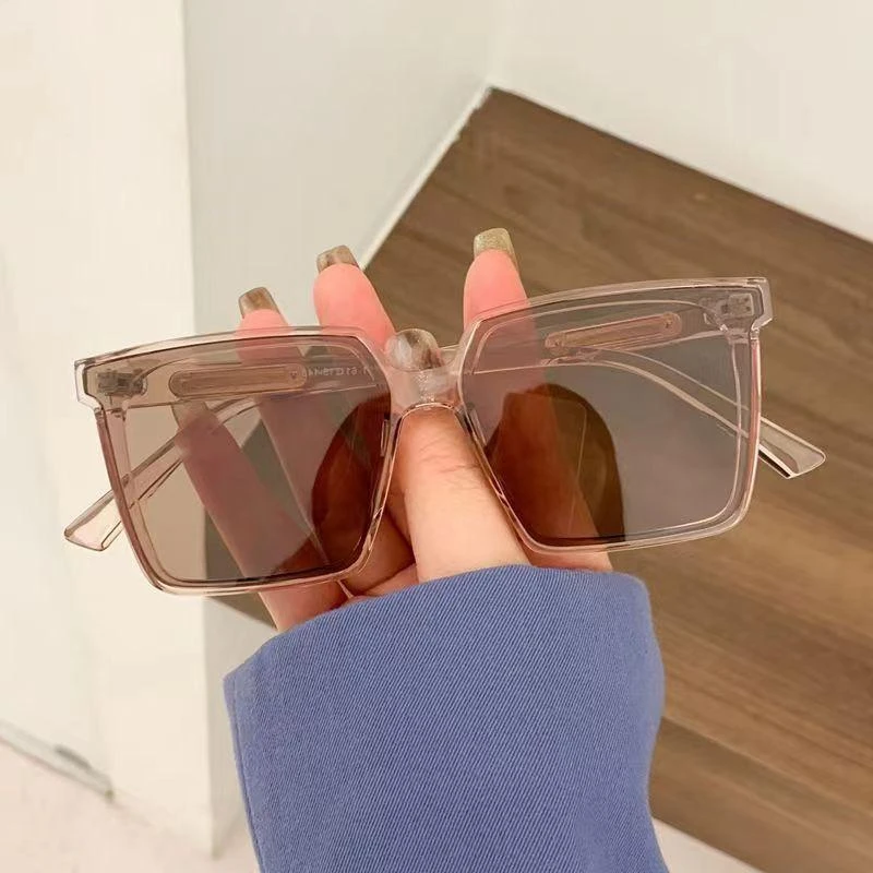 GMLV Polarized Sunglasses - Trendy Design for Men and Women