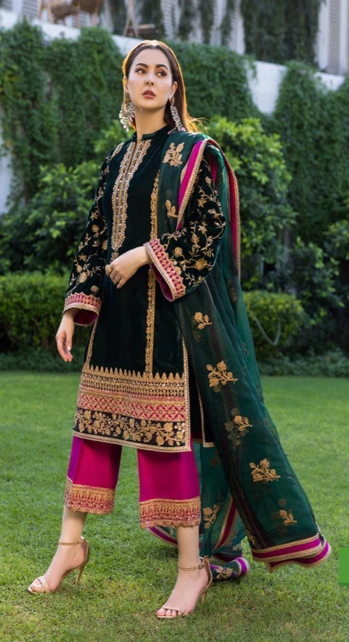 Zainab Chottani 3 Pc Velvet Luxury Ensemble